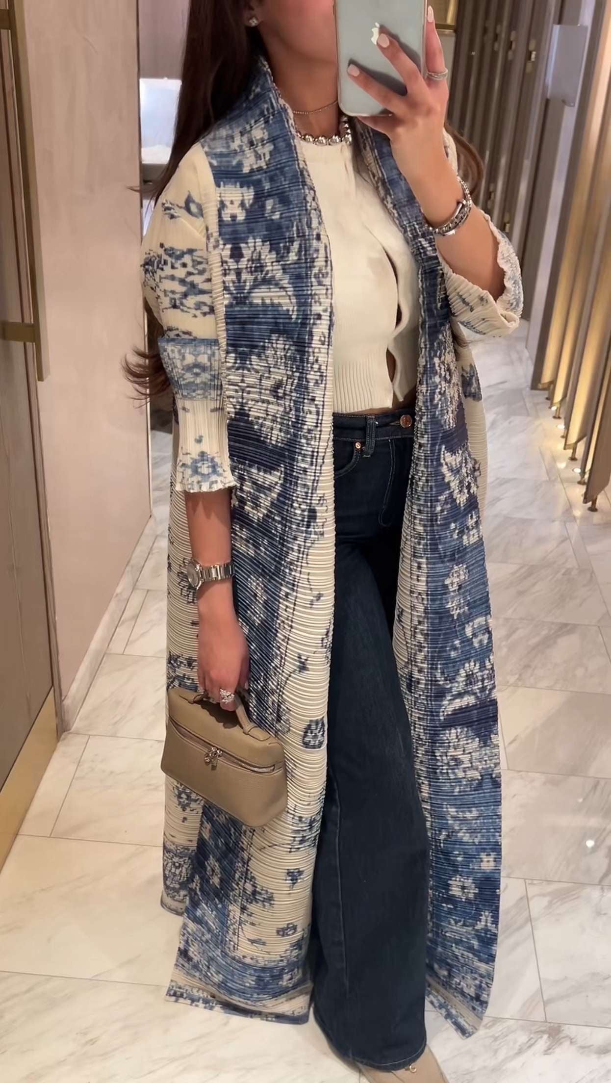 The Maryam abaya