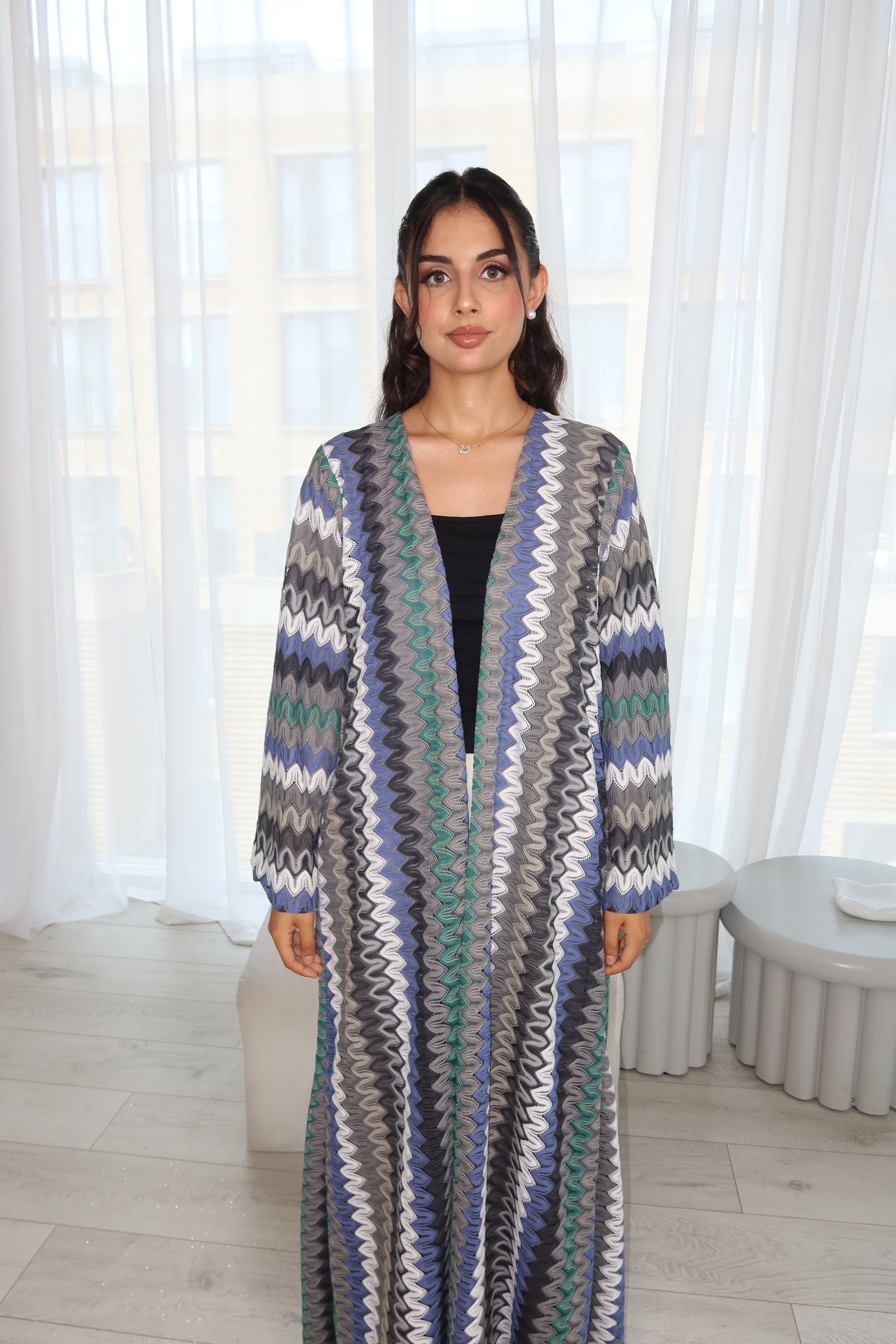 The Santorini abaya