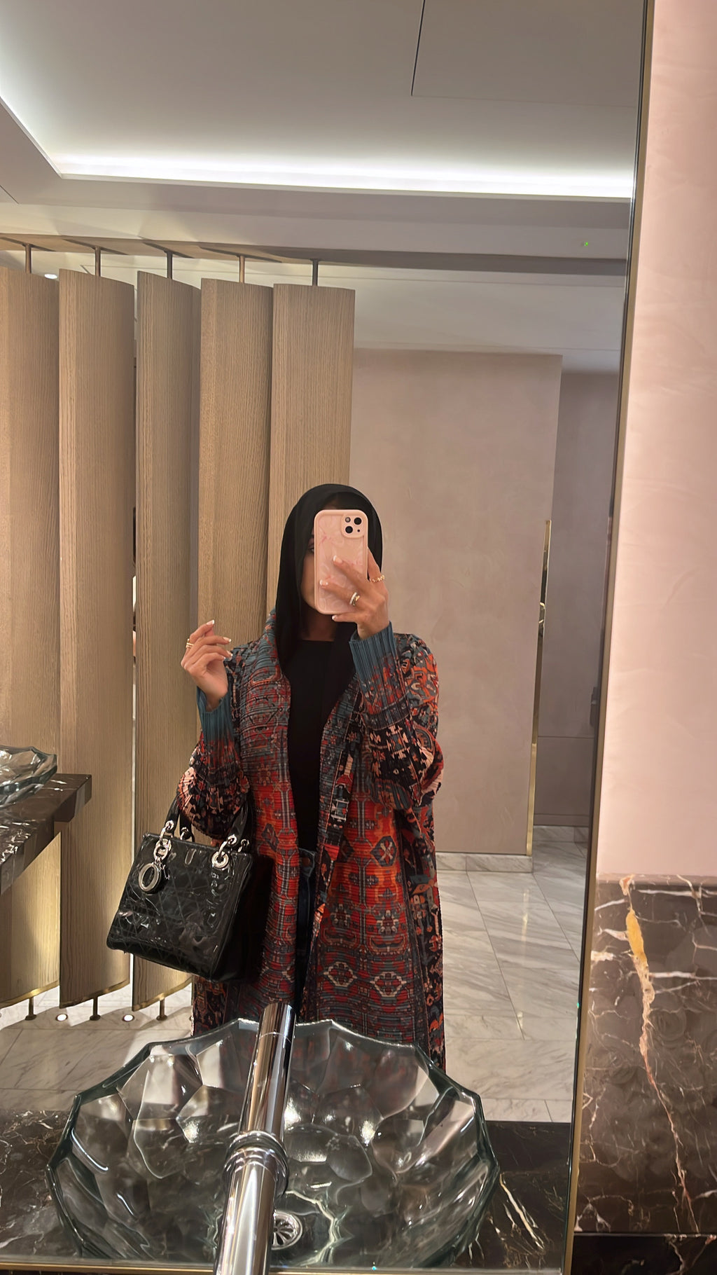 The Sara abaya